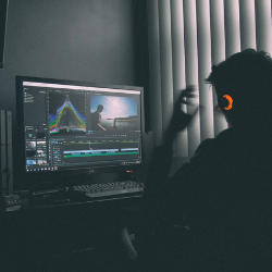 G-Star nutzt die Technologie des Deepfake